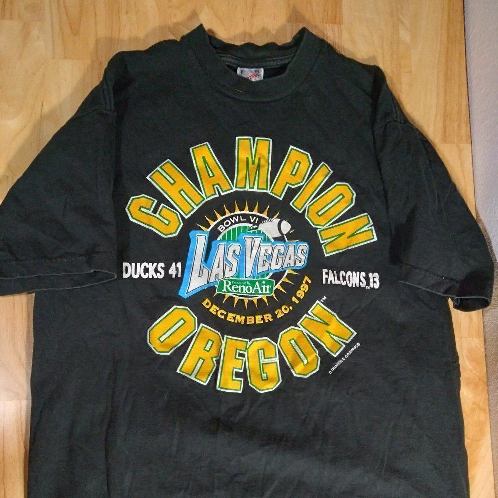 Vintage Oregon Ducks Champions Las Vegas Bowl T-Shirt - Picture 2 of 8